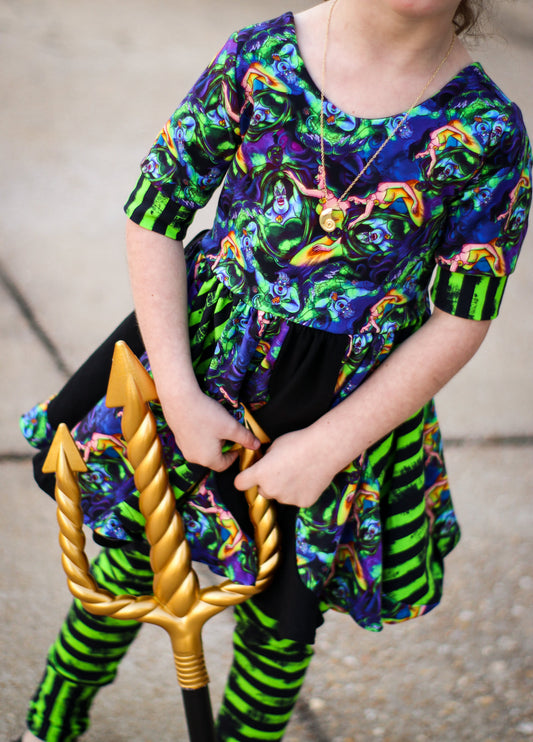 R113 : Treasure Trove - Villain Stripes