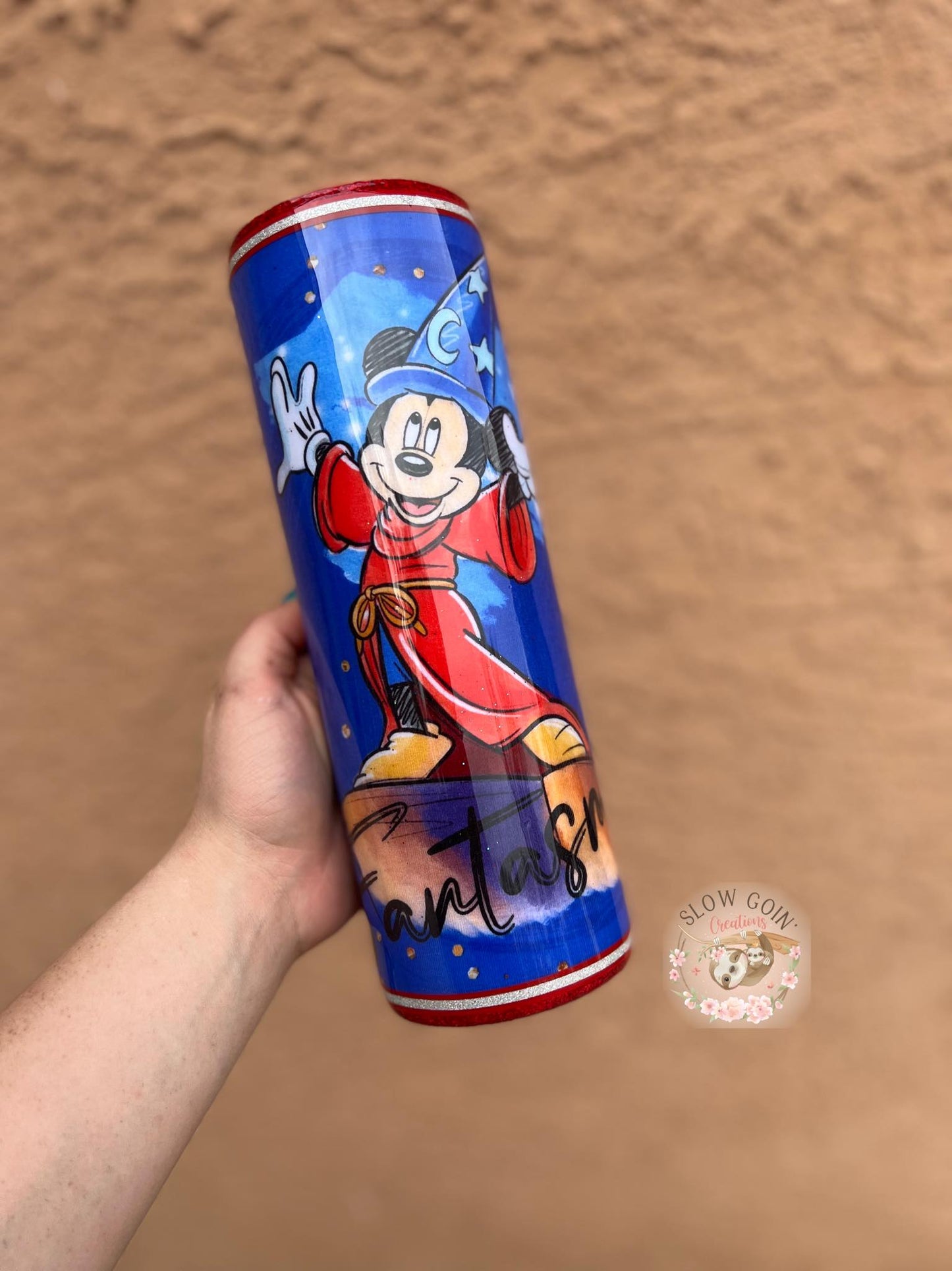 Fantasmic! - Small Craft Cup Cuts Rapport 14"W x 36"H