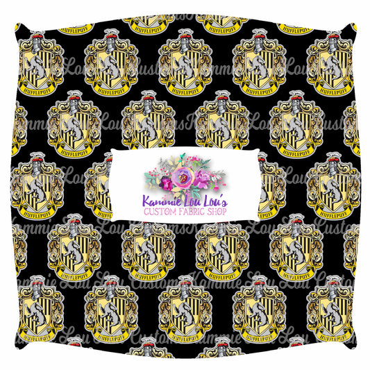 R43 Wizard School - Yellow House
