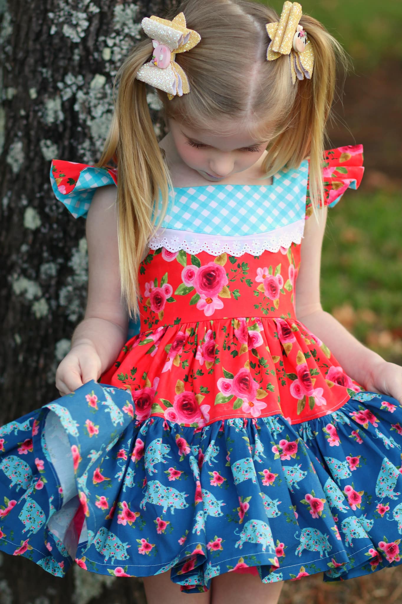 R112 Country Roads - Piggies Navy