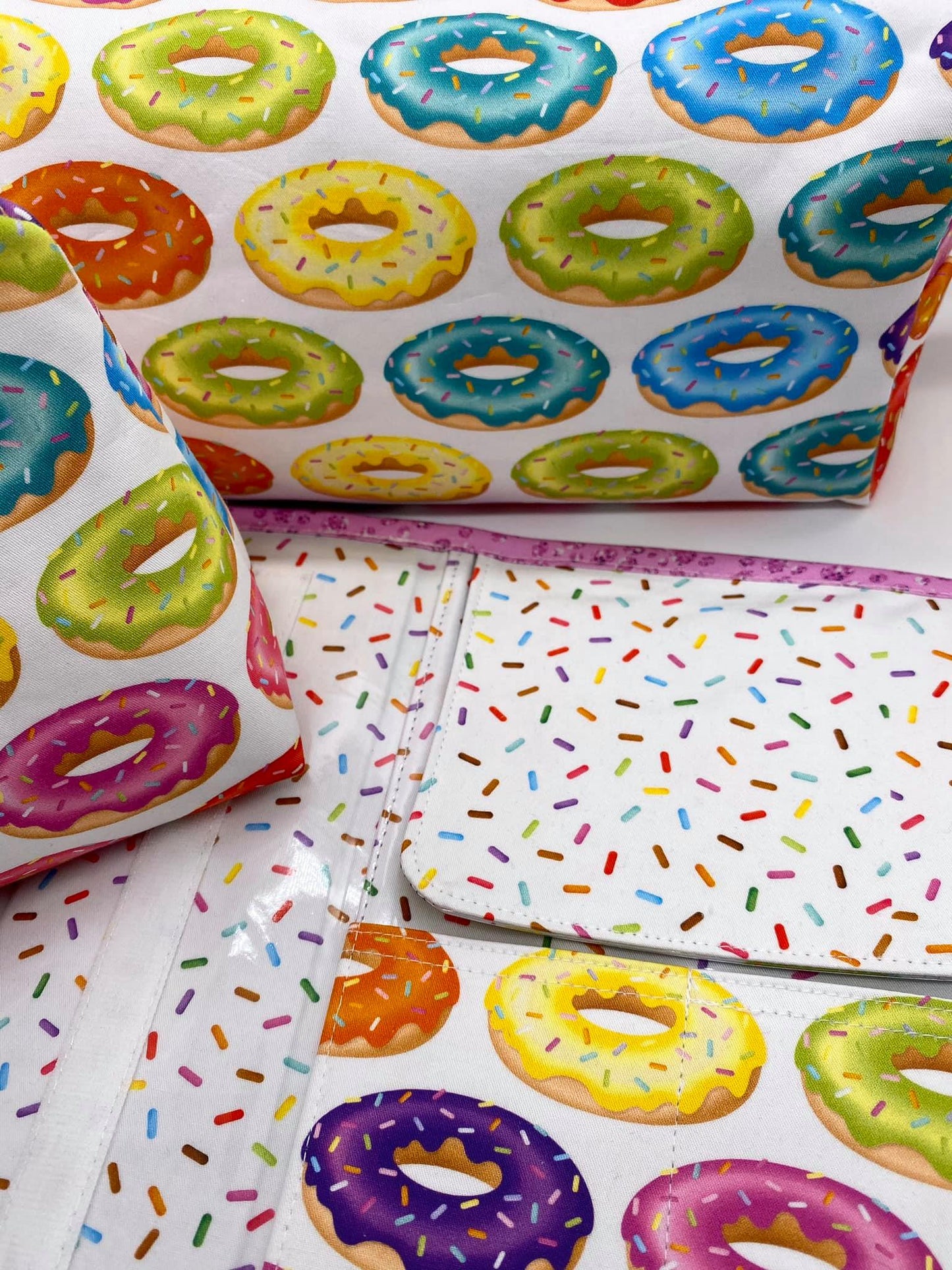 R119 Sweet Beginnings - Line up the donuts